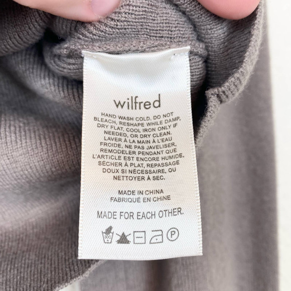 Aritzia Wilfred Rebecca Cropped Turtleneck Sweater Size S - Picture 10 of 11